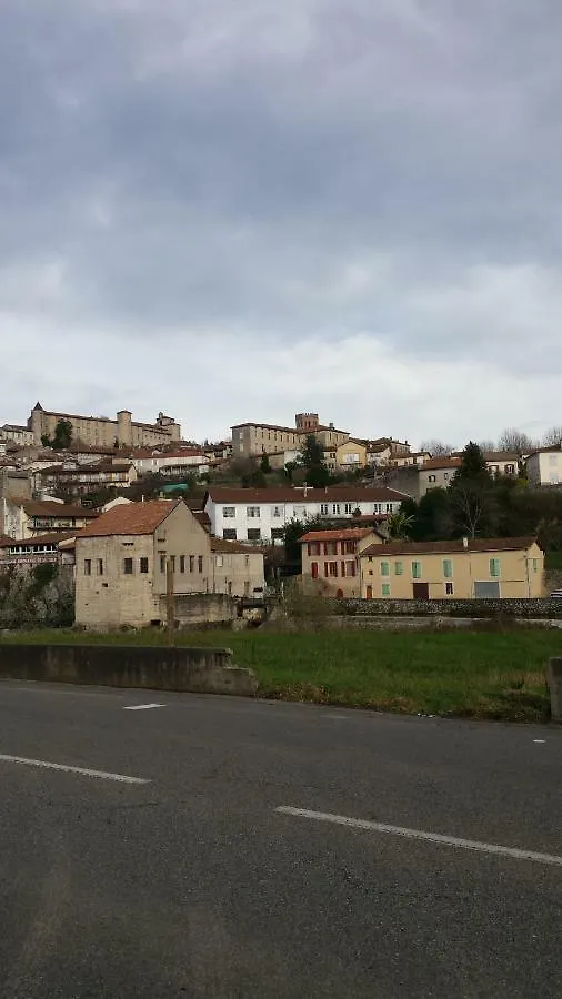 Coquet Studio En Mezzanine Nuit Pour 2 Personnes Saint-Girons 0*,  Franciaország