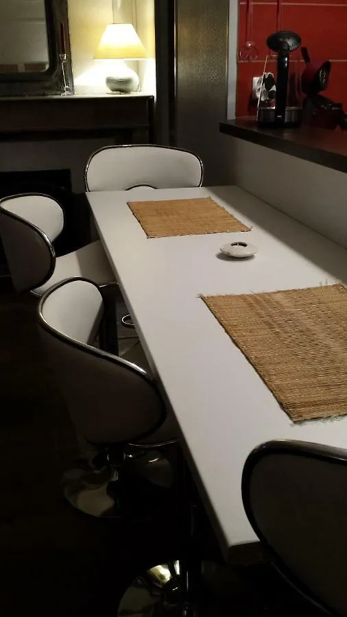 Apartman Coquet Studio En Mezzanine Nuit Pour 2 Personnes Saint-Girons